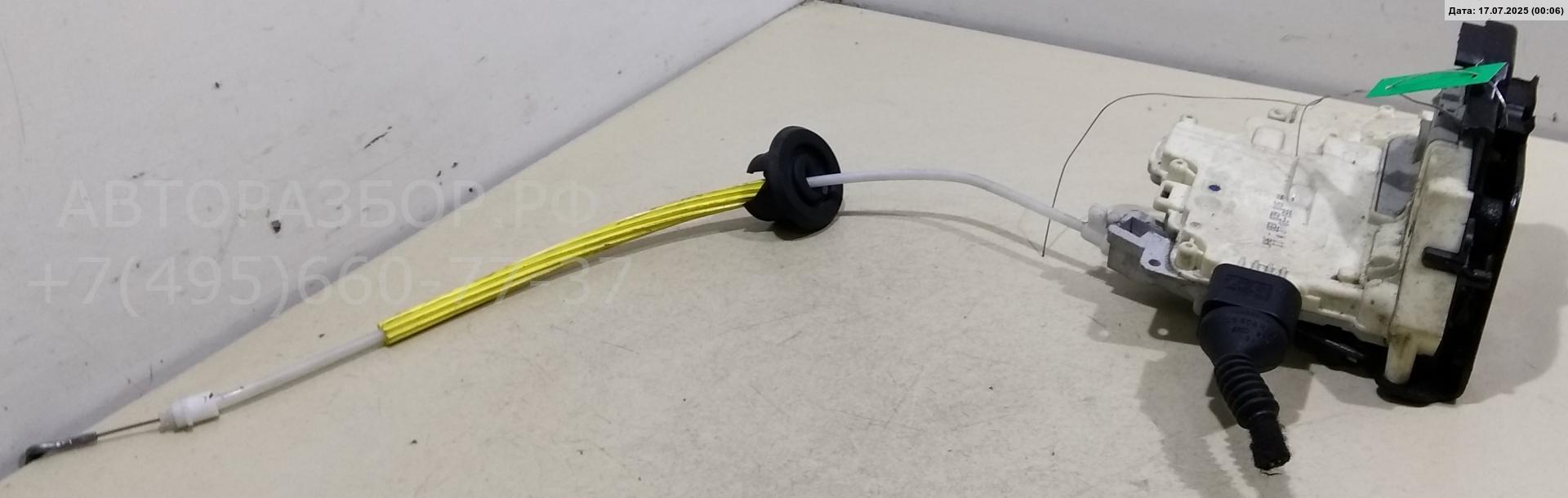 Замок двери задней левой