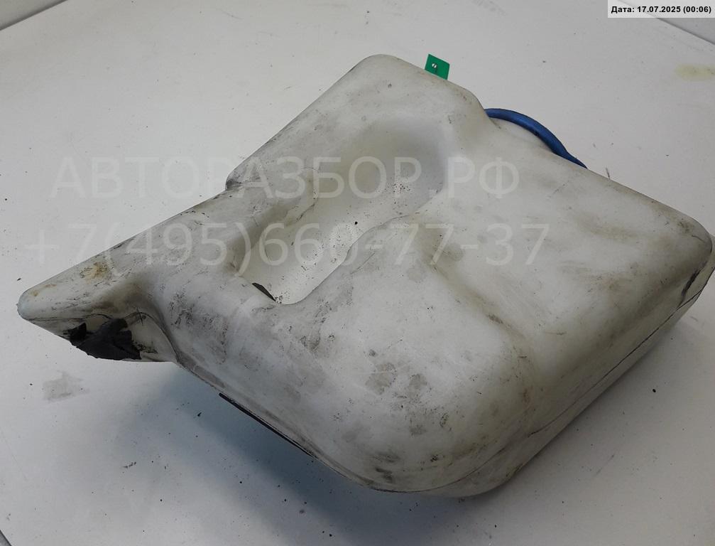 Бачок омывателя лобового стекла