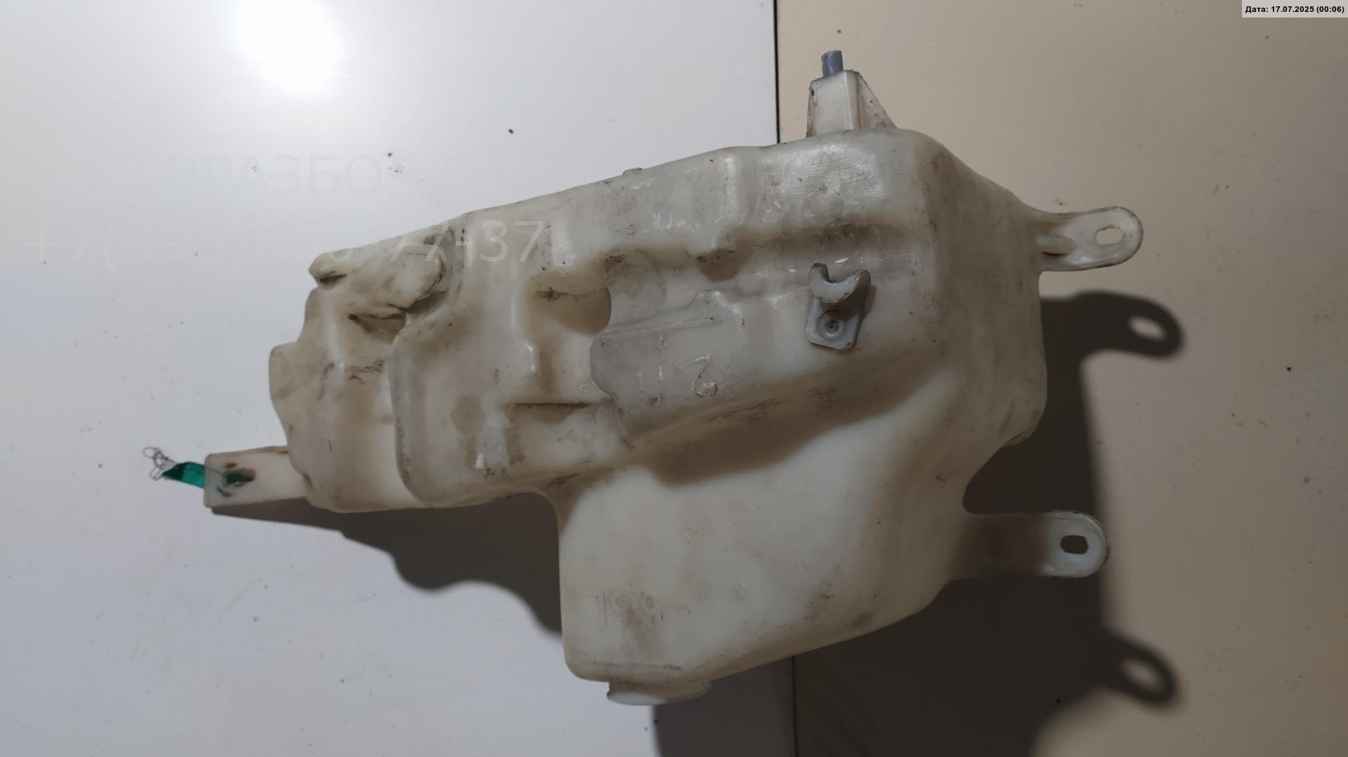 Бачок омывателя лобового стекла