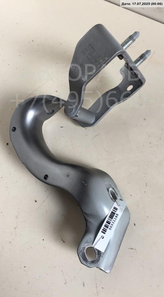 Петля крышки багажника