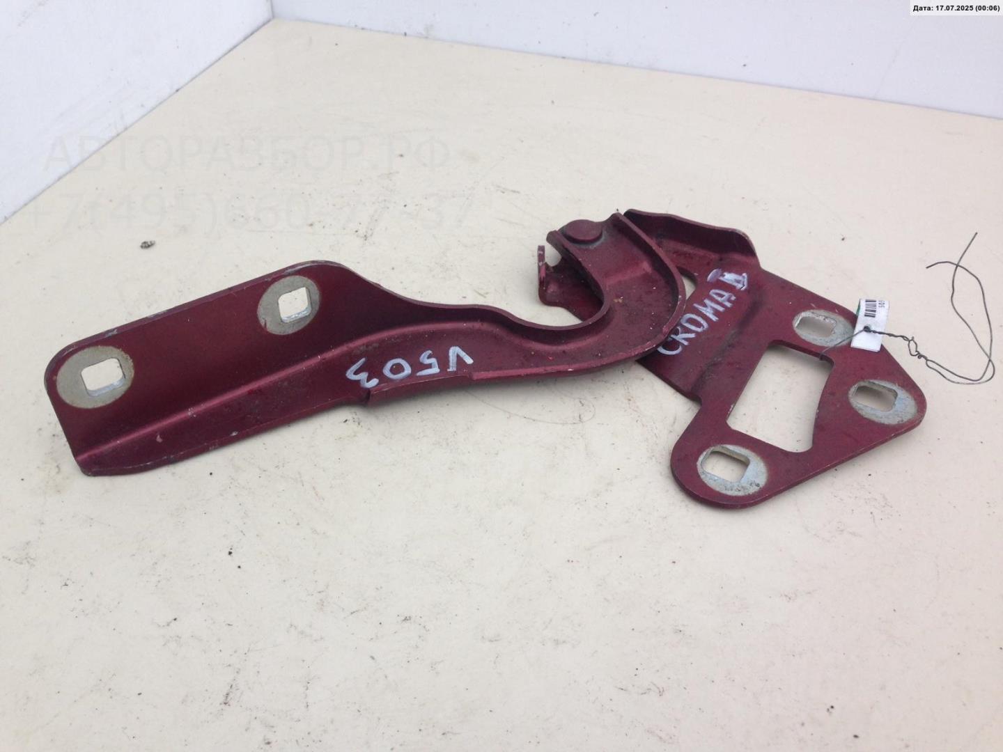 Петля капота правая