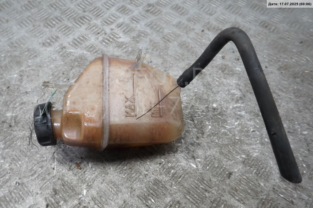 Бачок расширительный