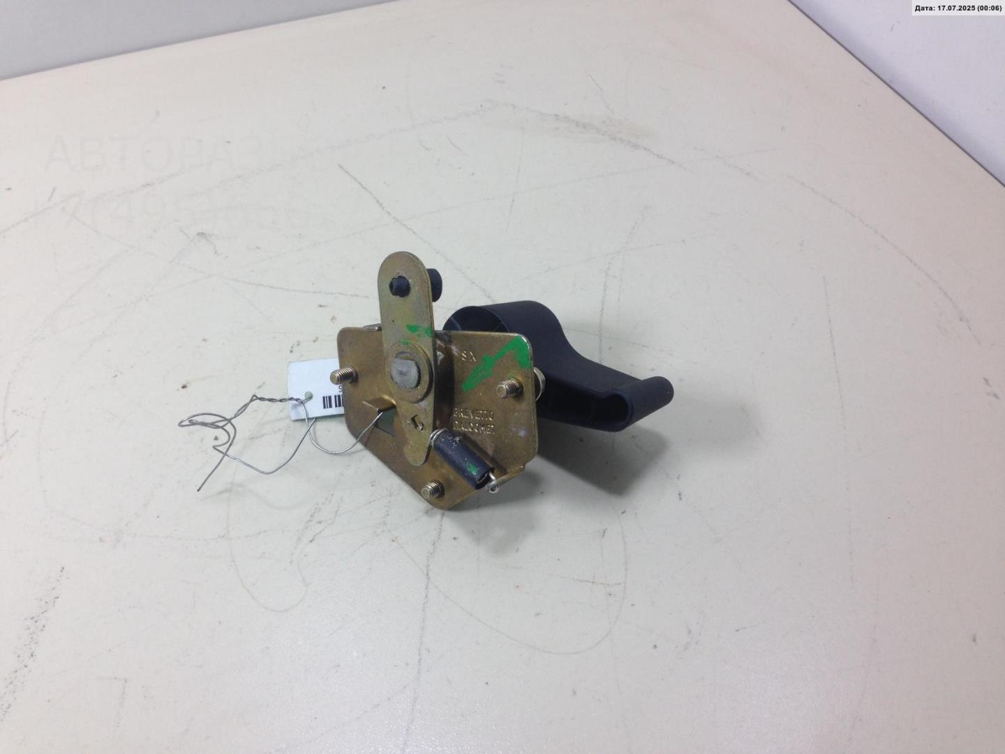 Ручка двери задней внутренняя левая