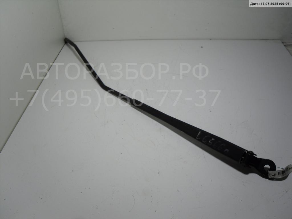 Поводок стеклоочистителя передний правый