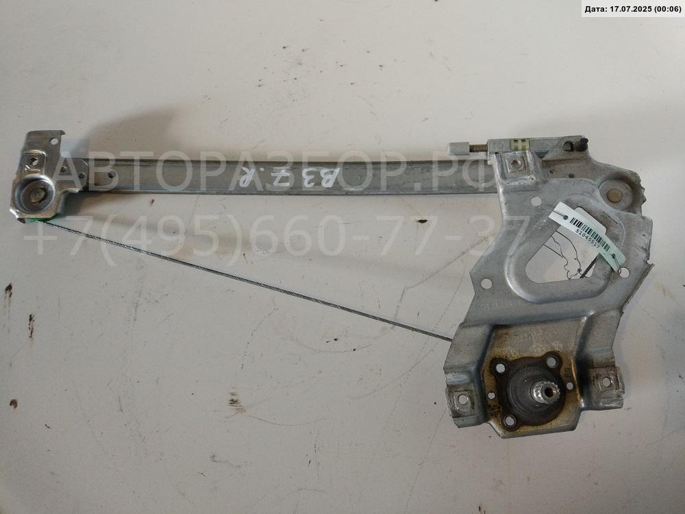 Стеклоподъемник механ. задний правый