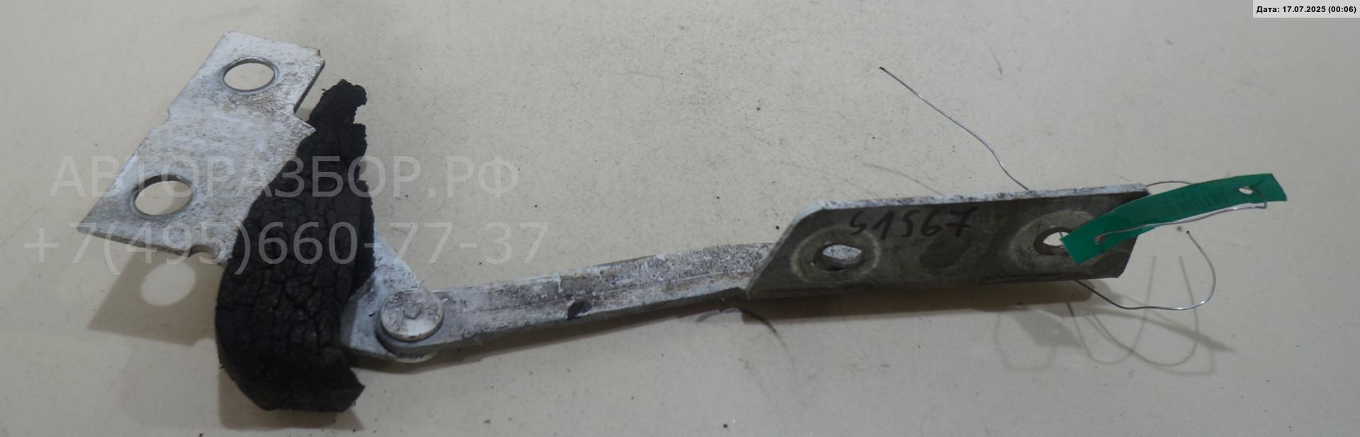 Петля капота правая