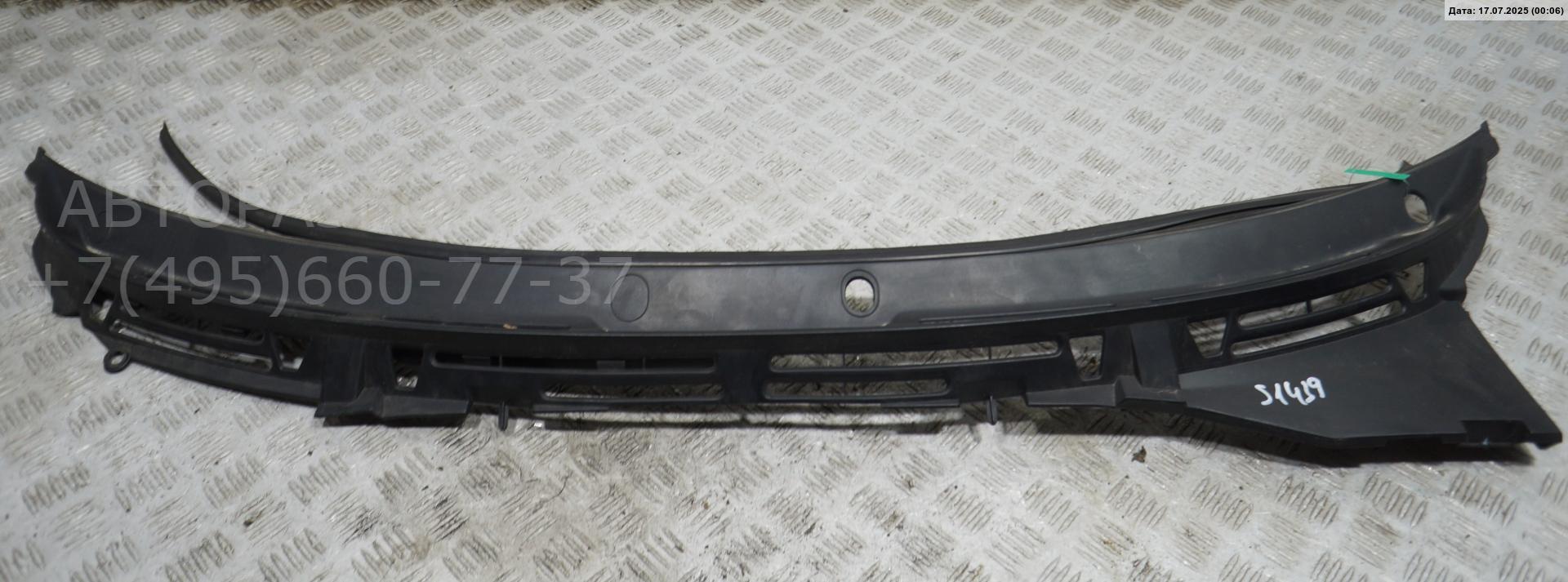 Решетка стеклоочистителей (Жабо)