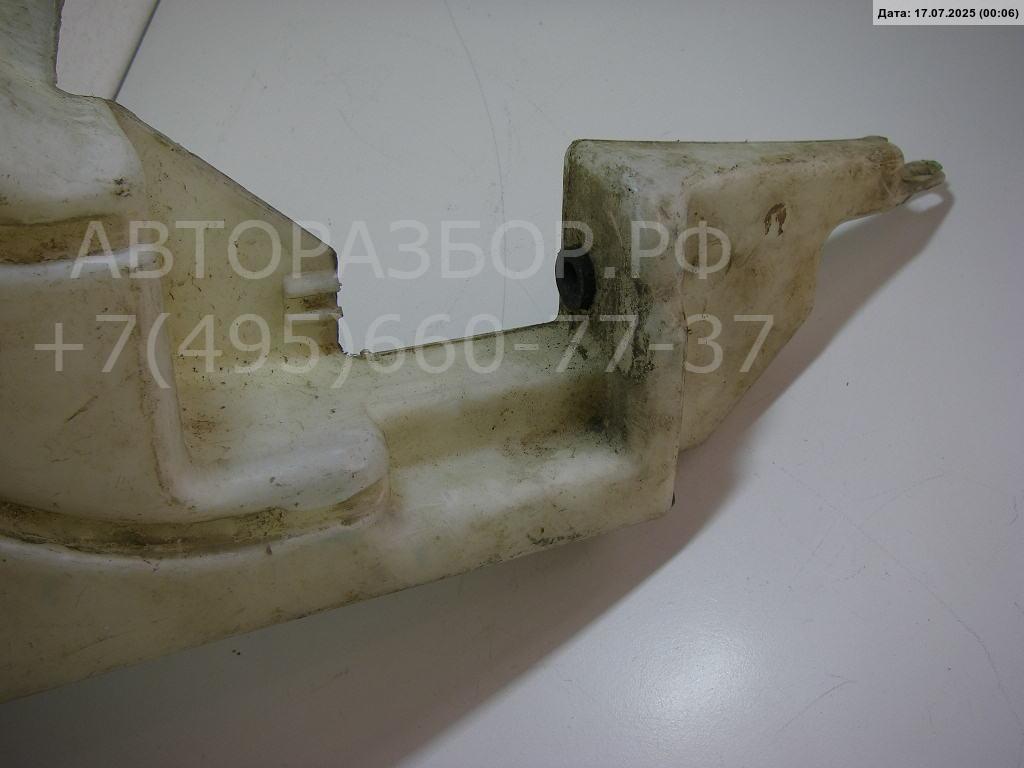 Бачок омывателя лобового стекла