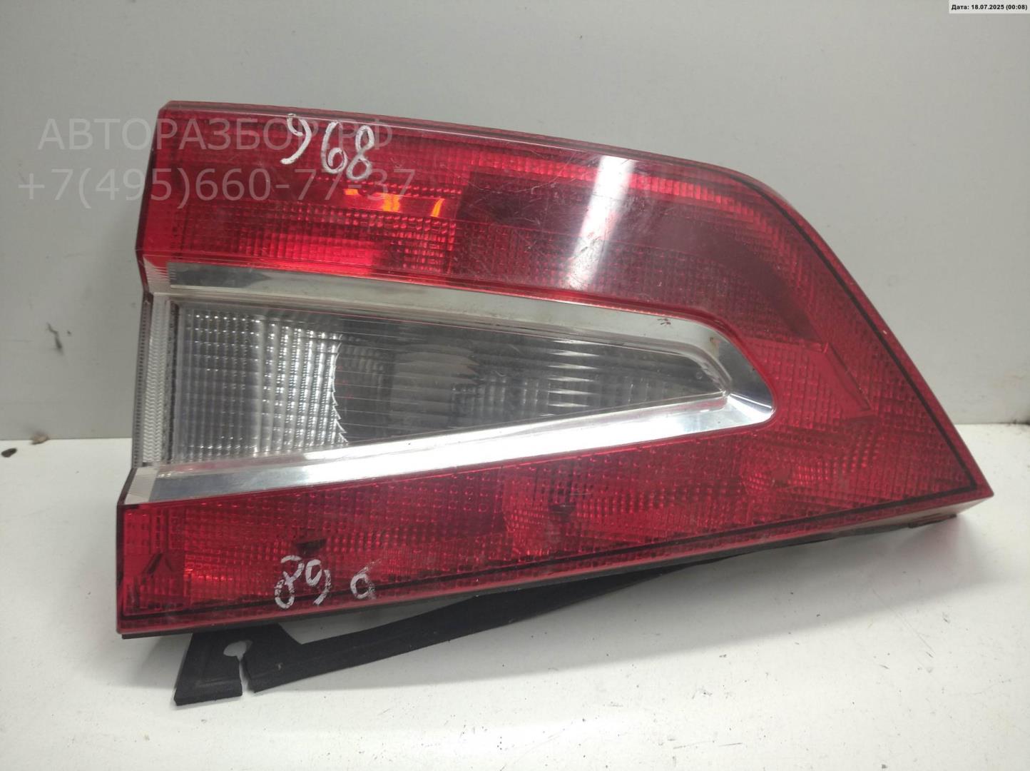 Фонарь задний правый