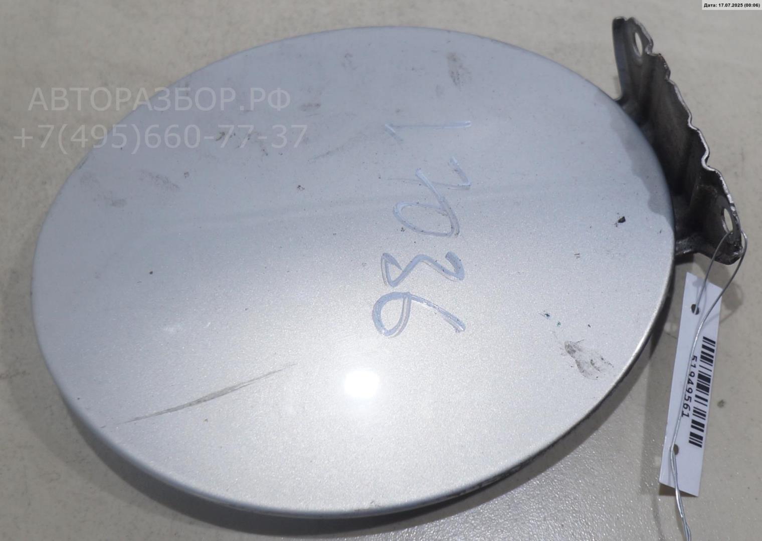 Лючок бензобака