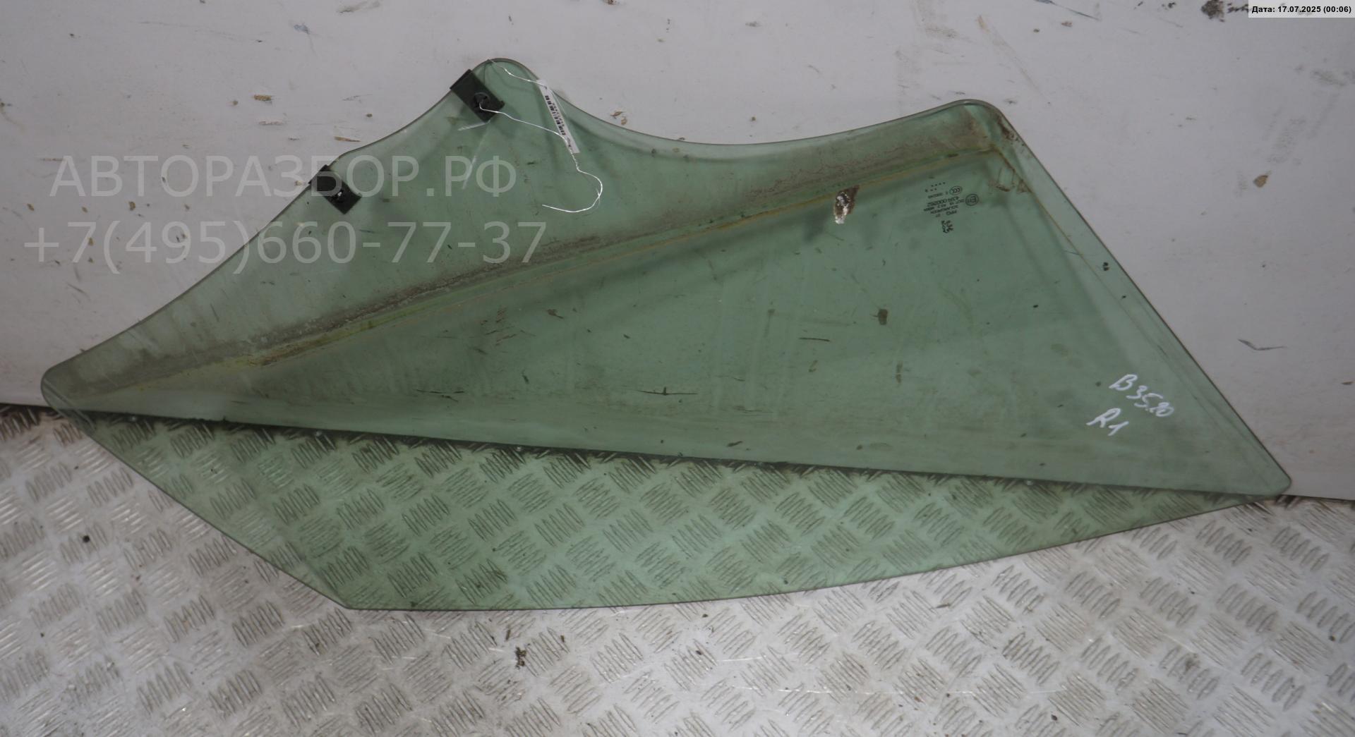 Стекло двери передней правой