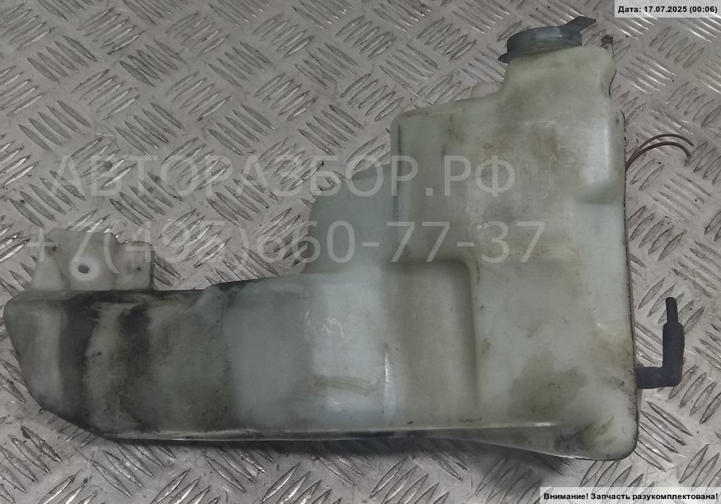 Бачок омывателя лобового стекла