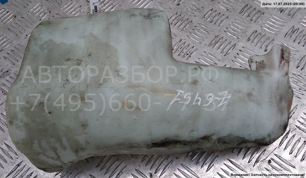 Бачок омывателя лобового стекла