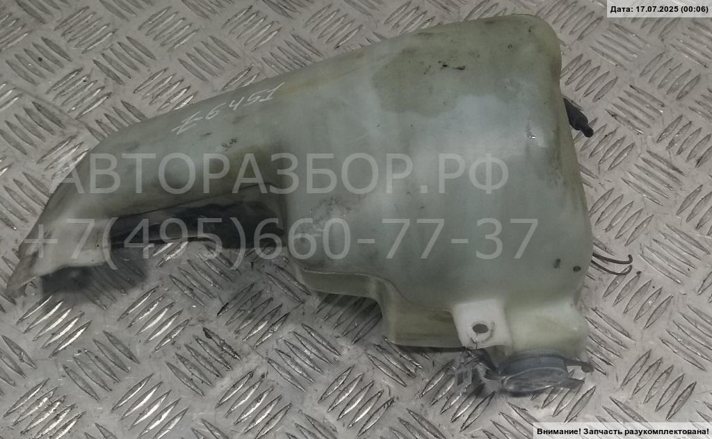 Бачок омывателя лобового стекла