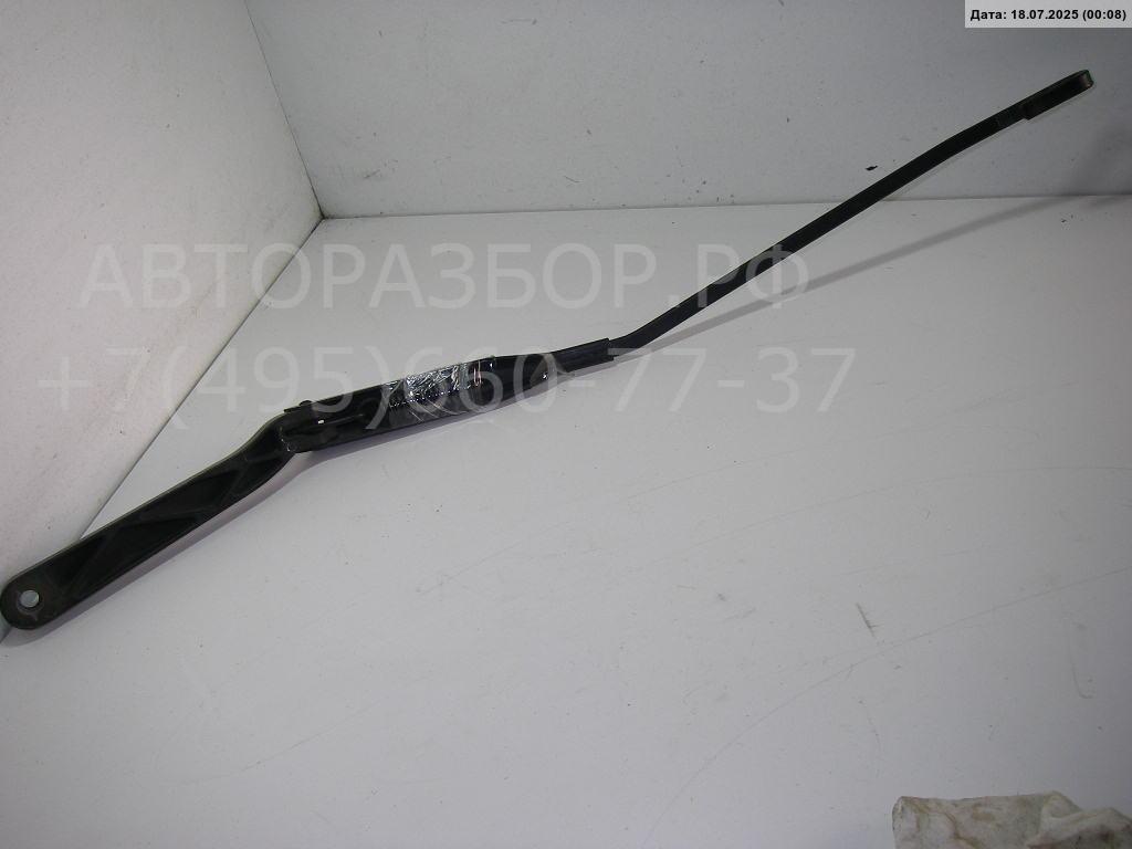 Поводок стеклоочистителя передний правый