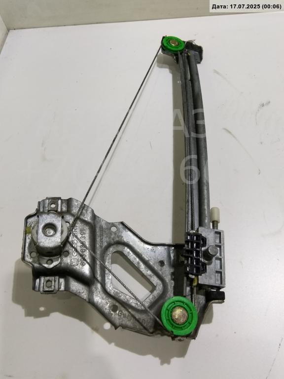Стеклоподъемник механ. задний левый