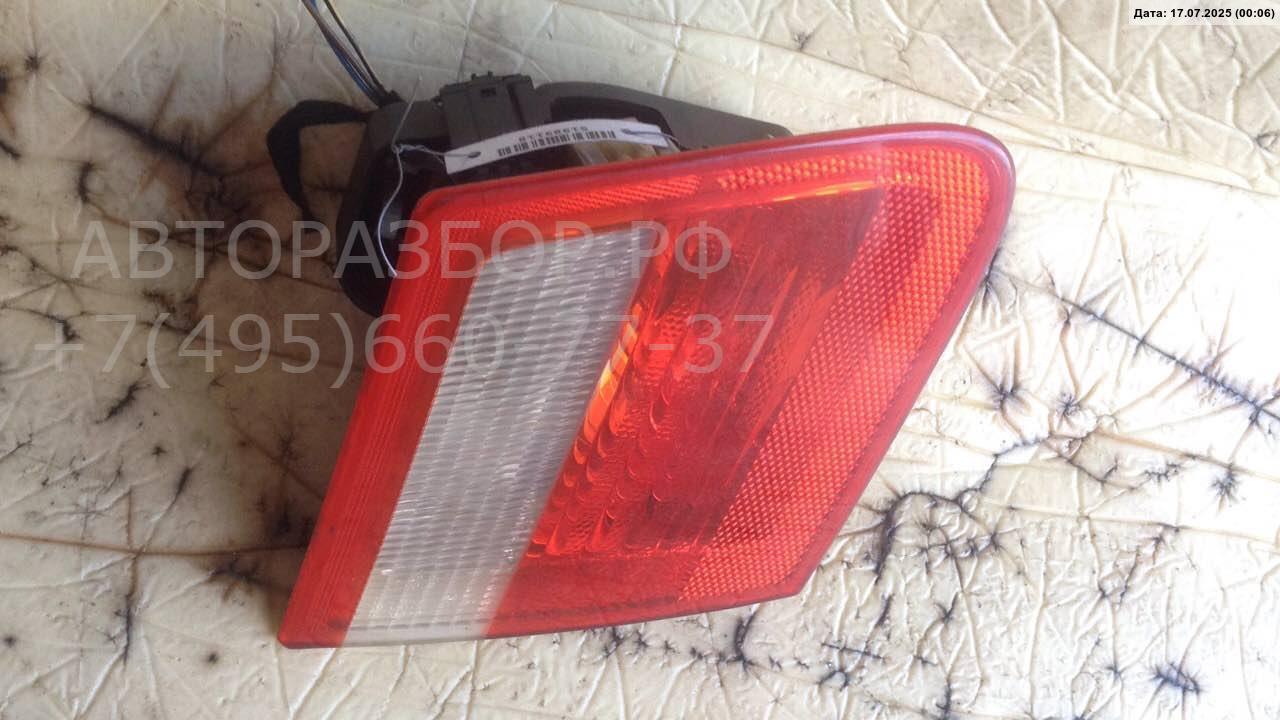 Фонарь задний внутренний левый