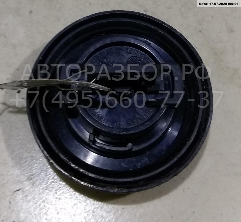 Крышка топливного бака