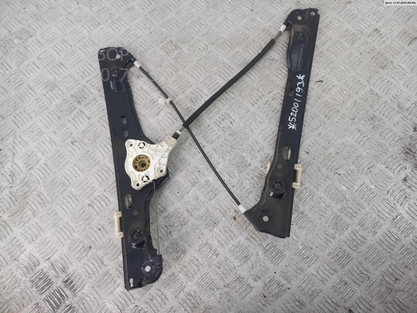 Стеклоподъемник электр. передний правый