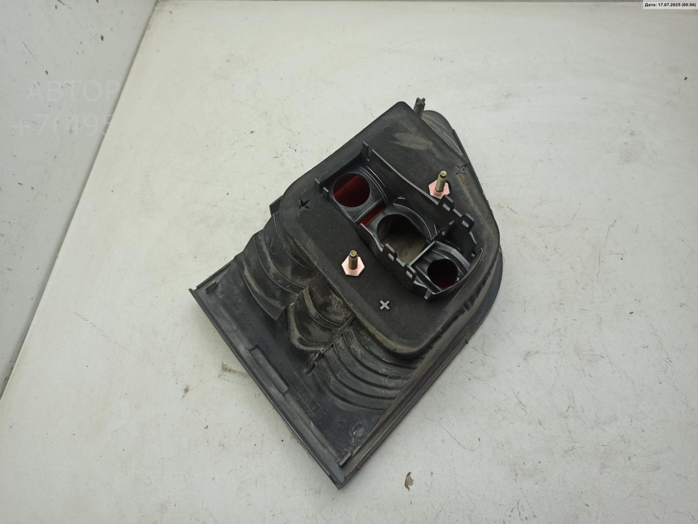 Фонарь задний внутренний левый