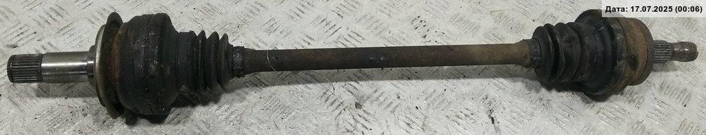 Полуось задняя