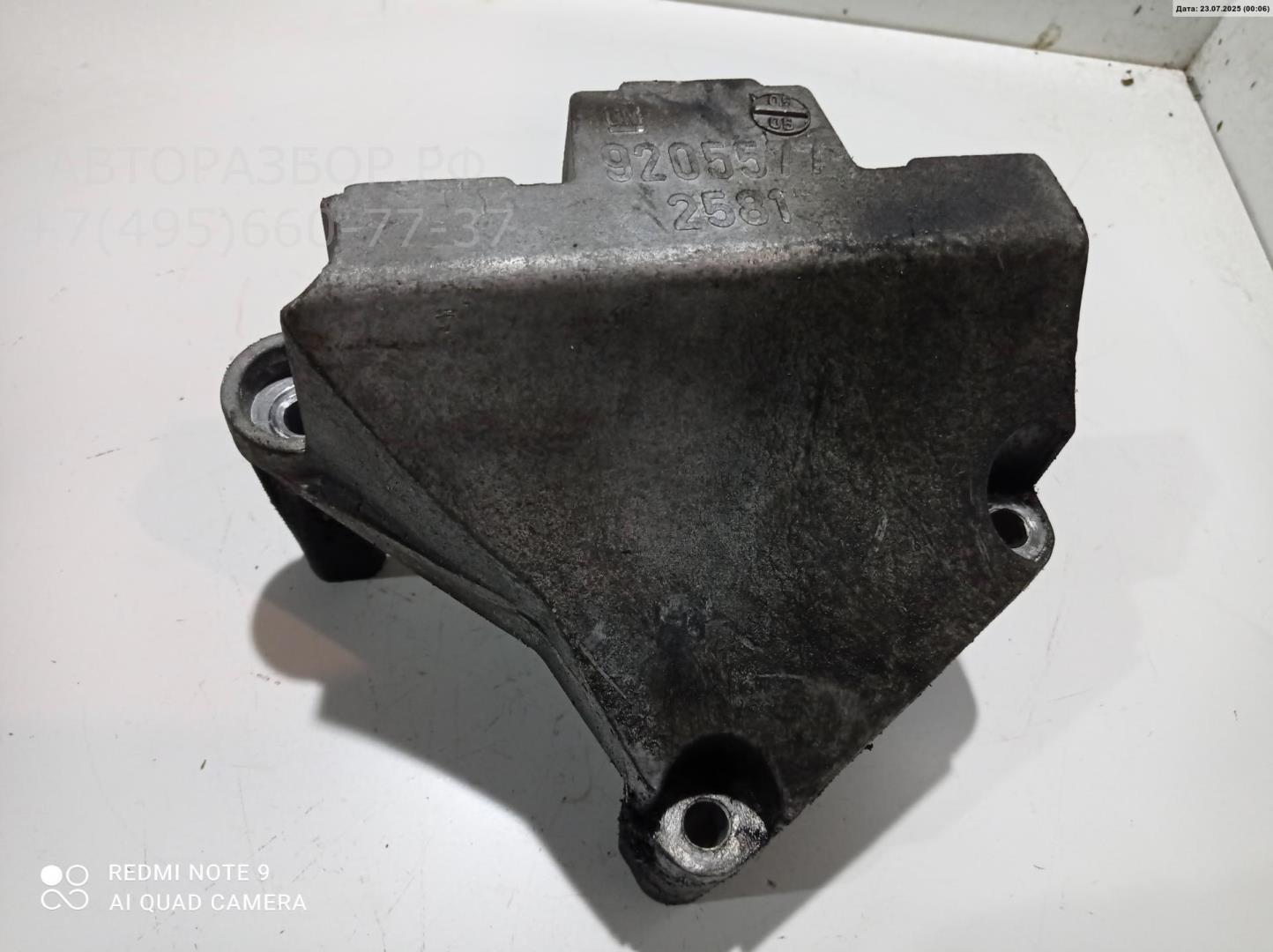 Опора двигателя