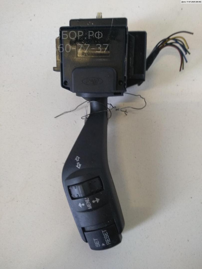 Переключатель поворотов подрулевой