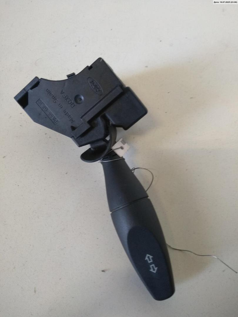 Переключатель поворотов подрулевой