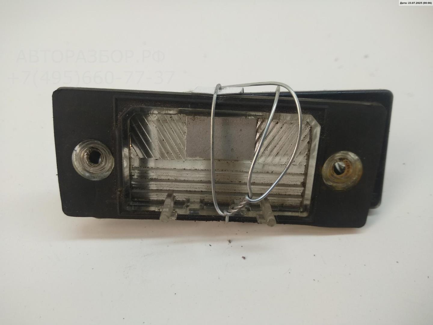 Фонарь подсветки номера