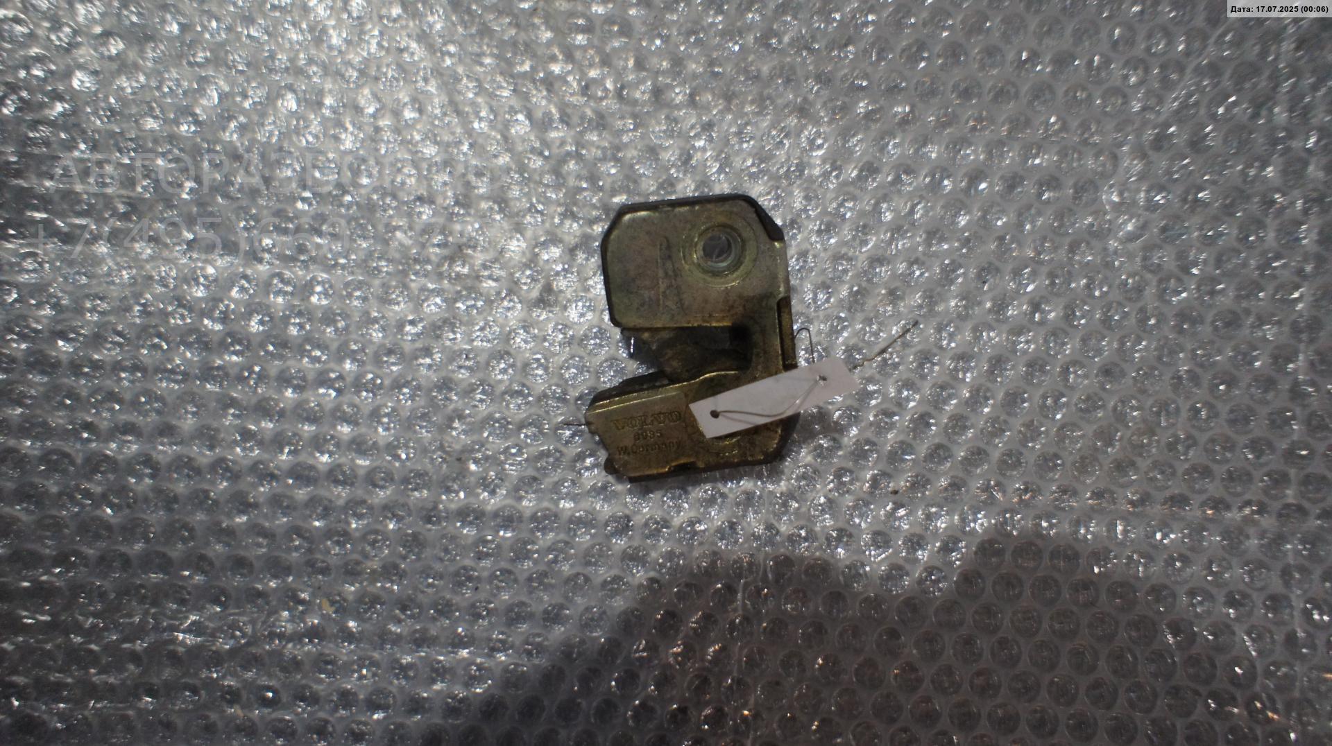 Замок двери передней правой