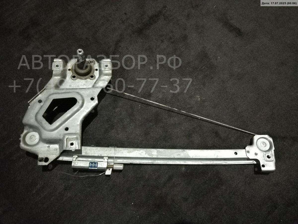 Стеклоподъемник механ. задний правый