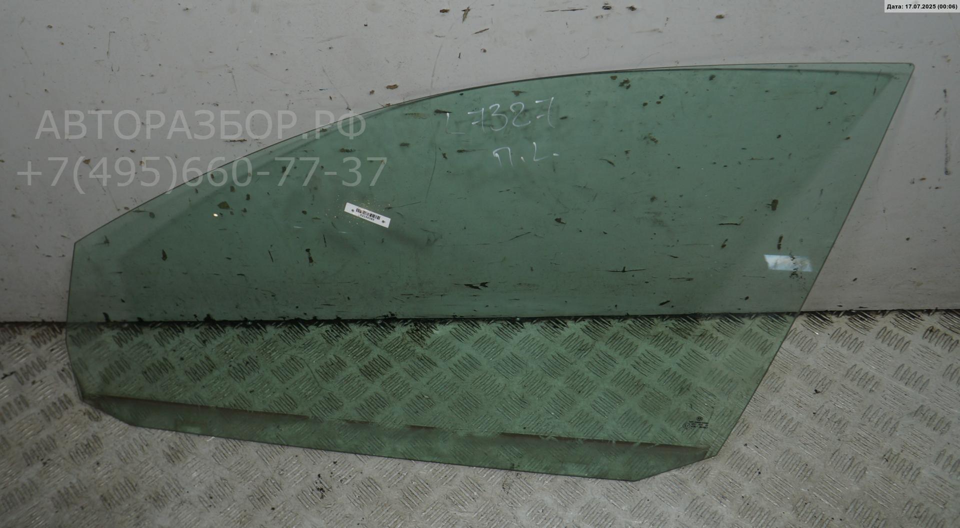 Стекло двери передней левой