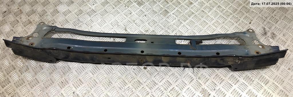 Усилитель переднего бампера