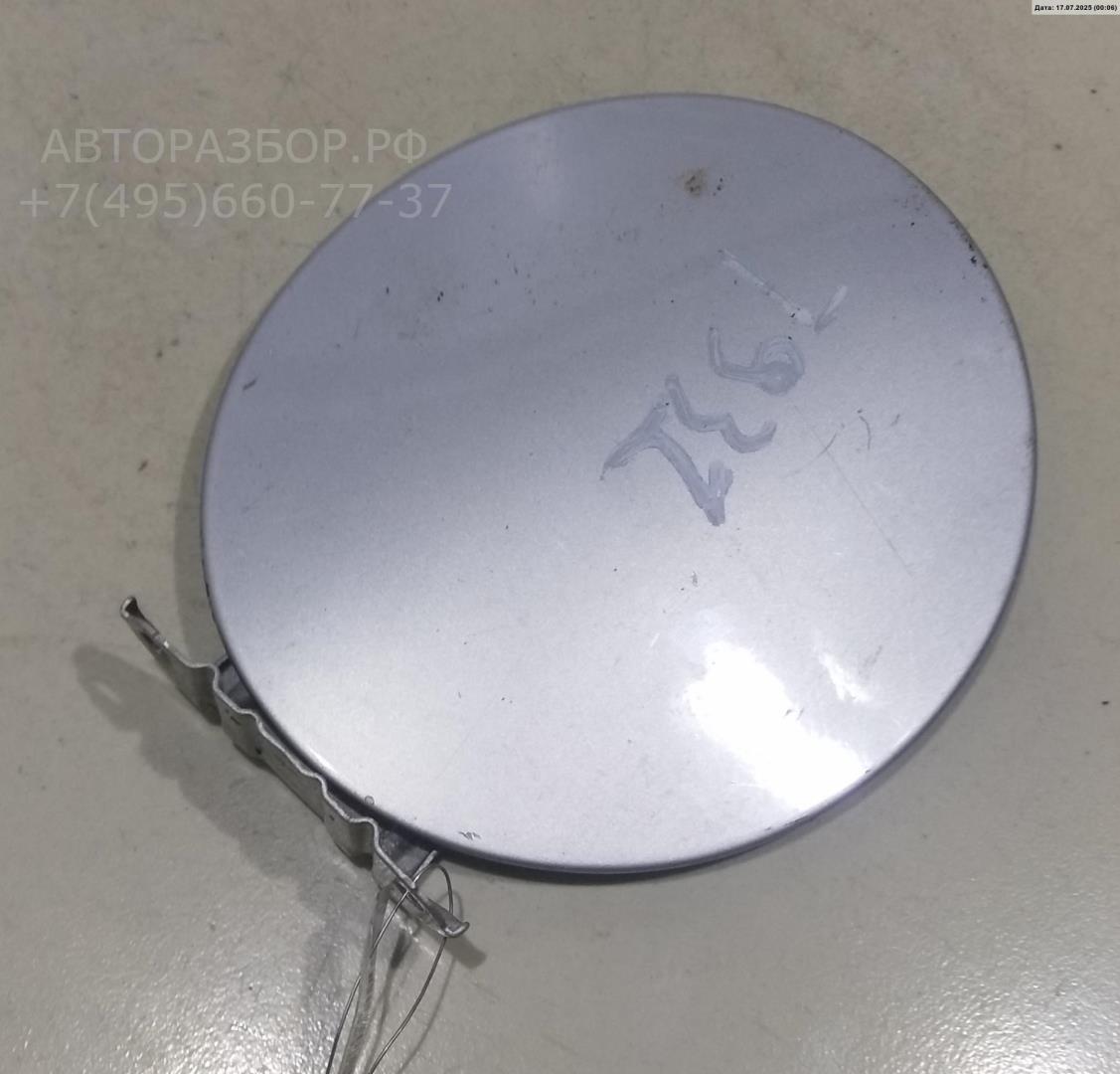 Лючок бензобака