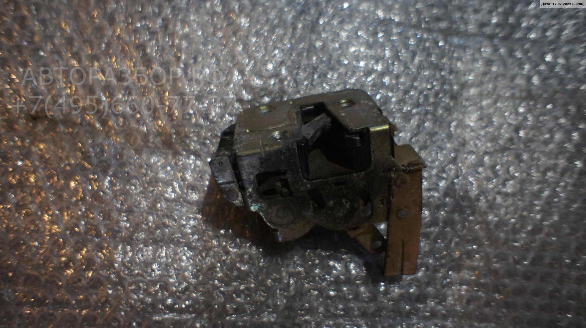 Замок двери задней правой