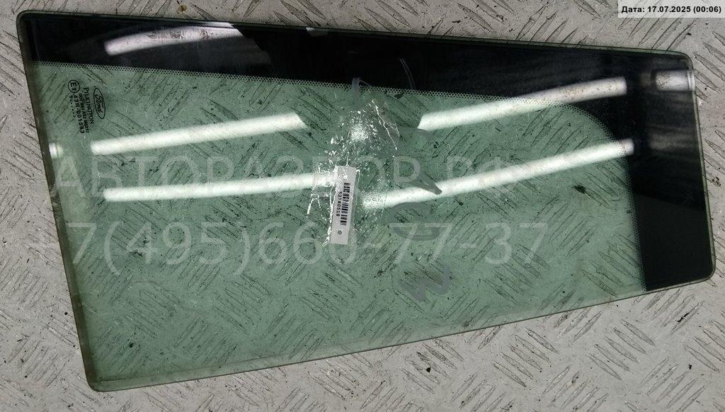 Стекло двери задней правой (форточка)