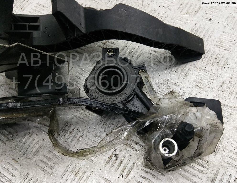 Цилиндр сцепления рабочий