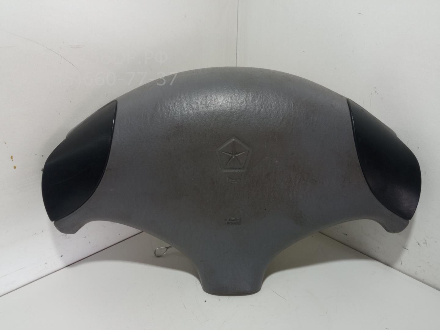 Подушка безопасности в рулевое колесо