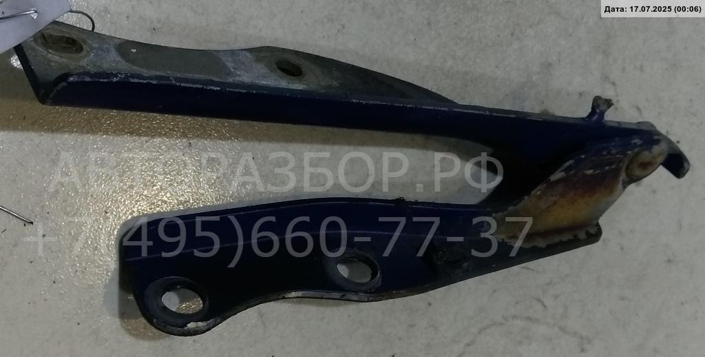 Петля капота левая