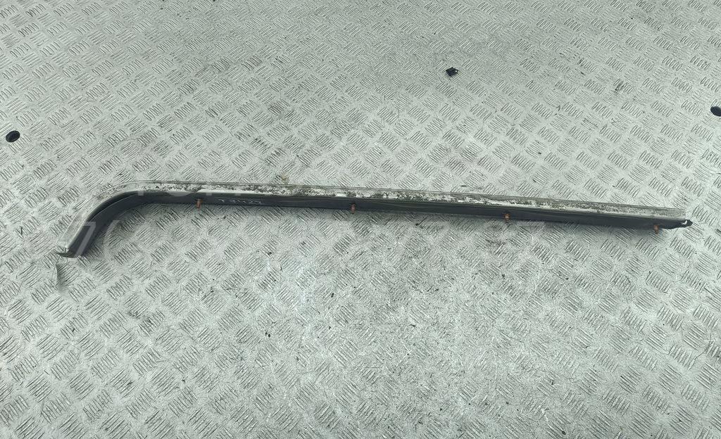 Направляющая двери сдвижной