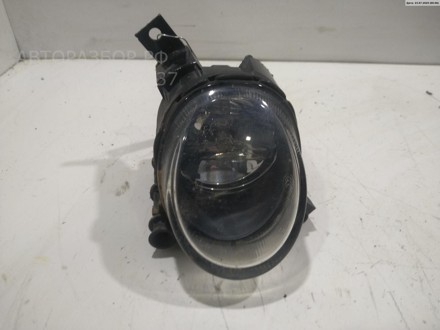 Фара противотуманная правая