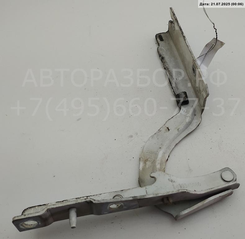 Петля капота правая