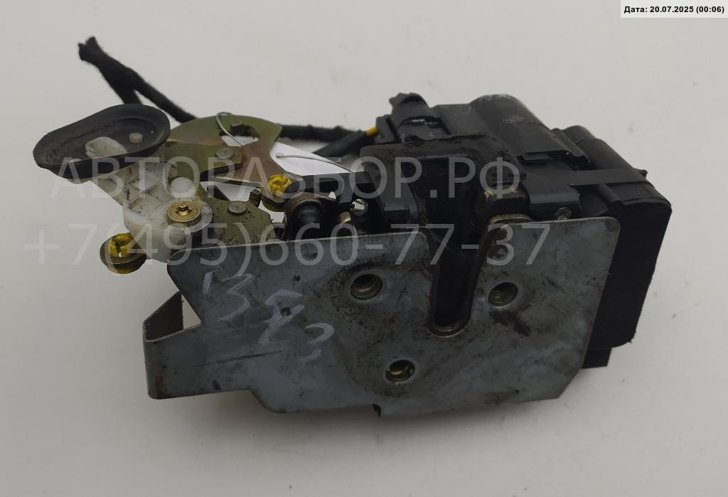 Замок двери задней правой