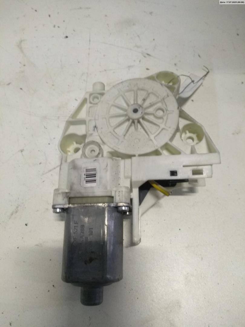 Моторчик стеклоподъемника