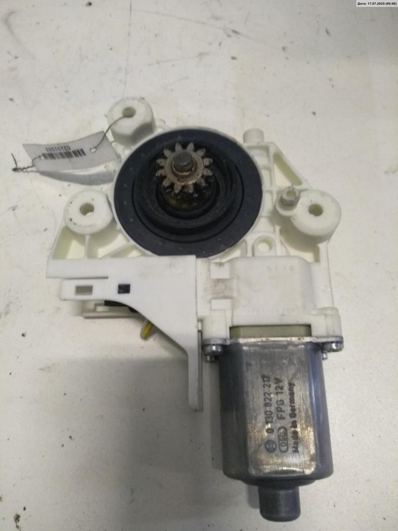 Моторчик стеклоподъемника