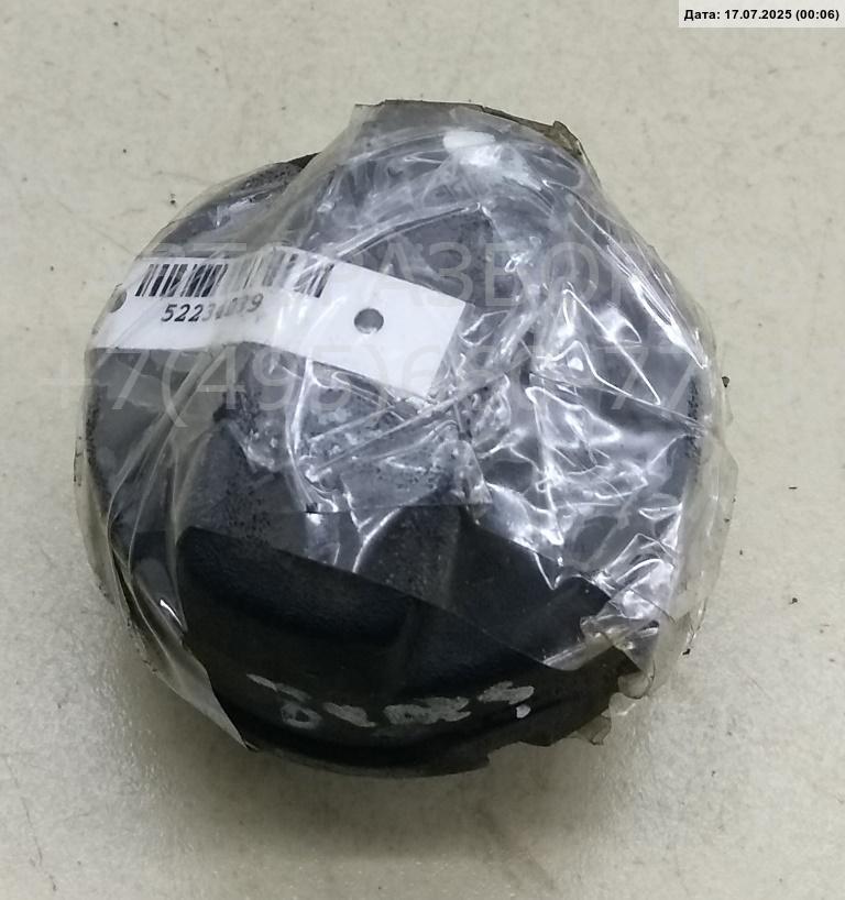 Крышка топливного бака