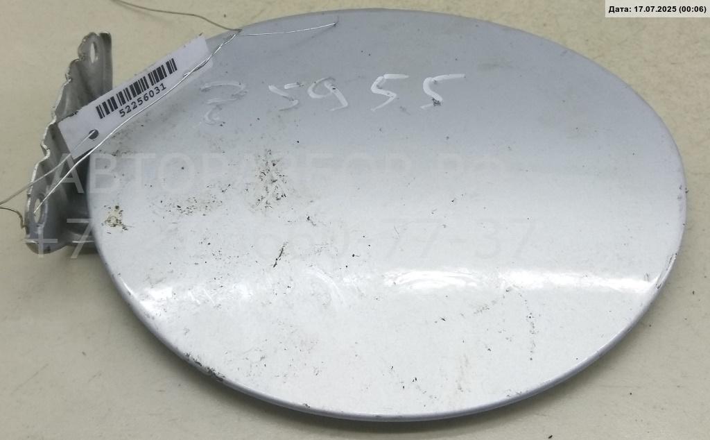 Лючок бензобака