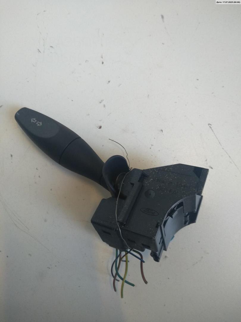 Переключатель поворотов подрулевой