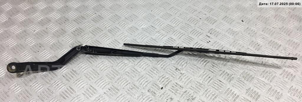 Поводок стеклоочистителя передний левый