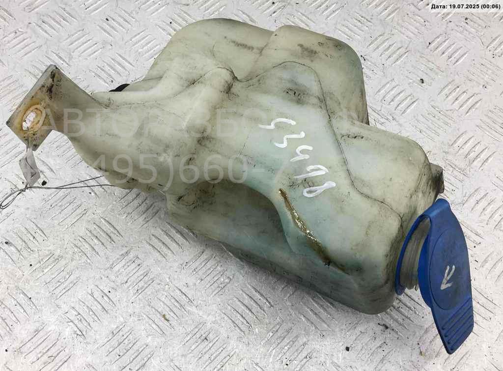 Бачок омывателя лобового стекла